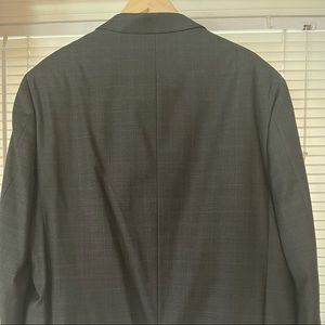 Men’s suit jacket . 2button suit jacket.
